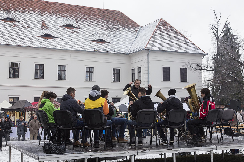 Vánoční vystoupení na Jarmarku Rosice 14. 12. 2019 (HO)